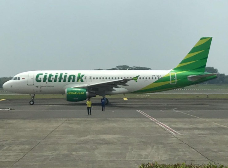 Pesawat Citylink Bersiap Melakukan Take Off di Bandara Halim Perdanakusuma