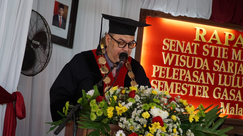 Ketua STIE Malangkucecwara, Drs Bunyamin, MM., Ph.D Pamer Sederet Prestasi Di Acara Wisuda STIE Malangkucecwara 2022