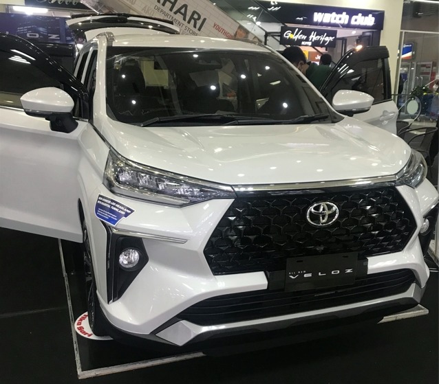 Foto Tampak Depan Toyota Veloz 2022