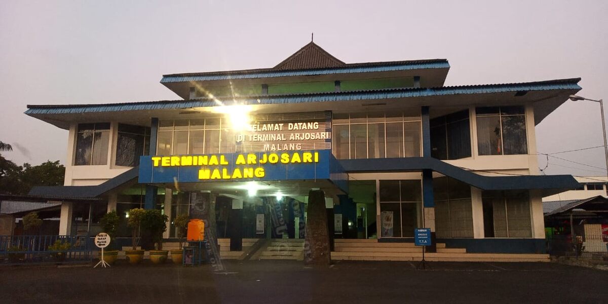 Terminal Arjosari Malang