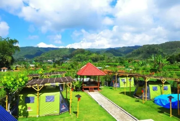 Kamar Tenda Bata Merah Guest House & Camping Ground Batu Malang